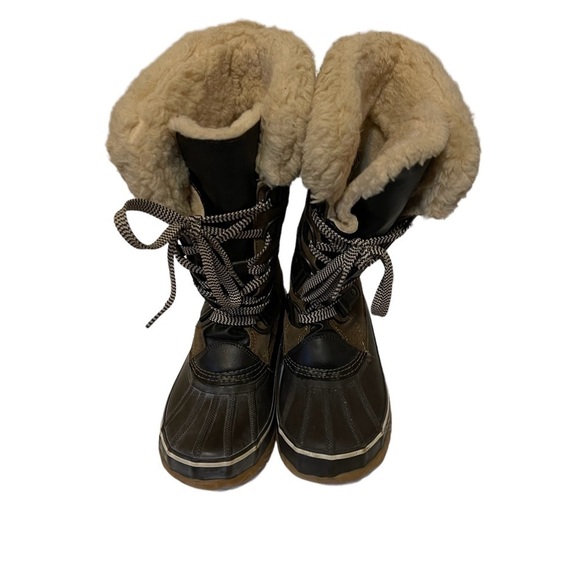 Women’s BEARPAW Denali Waterproof Fur Lined Boots - Picture 3 of 7
